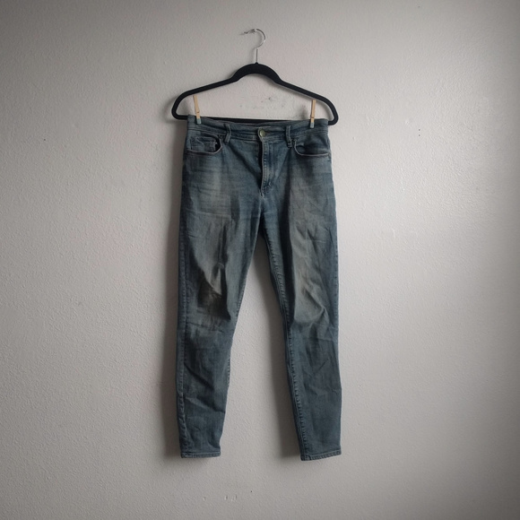 Loft - Picture 4 of 4